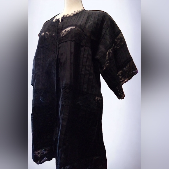 Handcrafted tunic - Picture 7 of 7